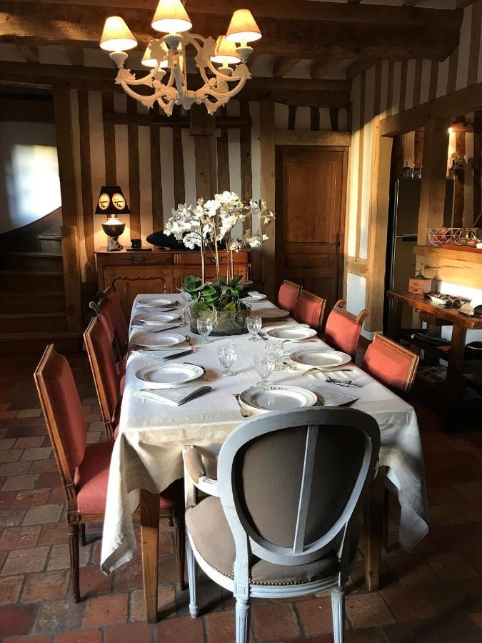 Maison Normande De Caractere A Colombages Saint-Hymer Bagian luar foto